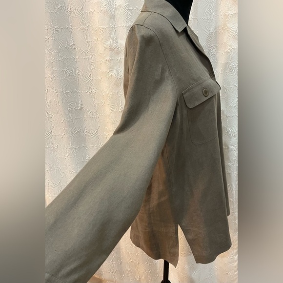 Evelyn & Arthur 100% Linen shirt, jacket, size, large  brown olive color career - Picture 4 of 9